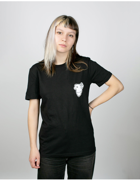 Nationalism Sucks - No Borders - T-Shirt - Black