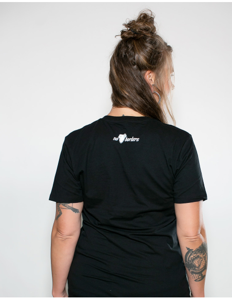 Capitalism Is The Virus - No Borders - T-Shirt - Black