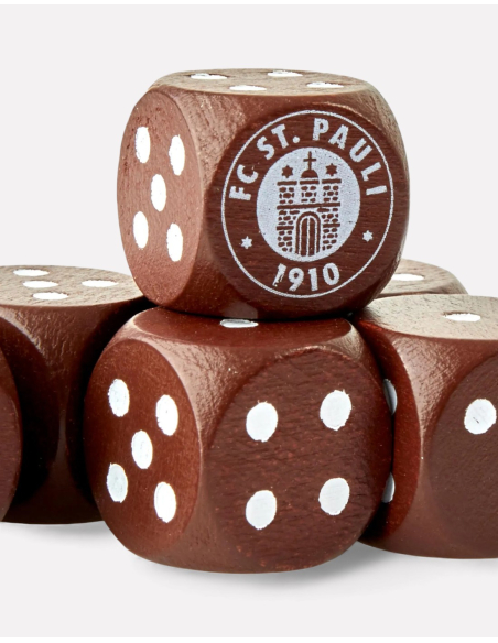 st-pauli-dice-sup-leather-logo-dice-detail st-pauli-dice-sup-leather-logo-dice-detail