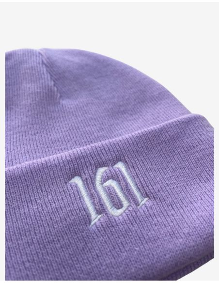 161-no-borders-wintermuetze-violet-detail2 161-no-borders-wintermuetze-violet-detail2