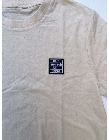 Kein Mensch ist illegal - No Borders - T-Shirt - Natural Raw